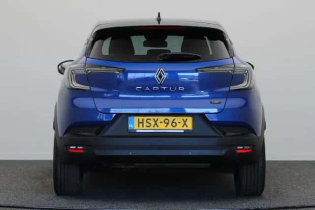 Renault Captur (2025) thumbnail 6