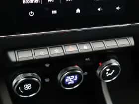 Renault Arkana (2022) thumbnail 32