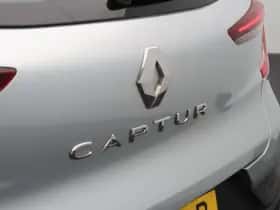 Renault Captur (2021) thumbnail 36