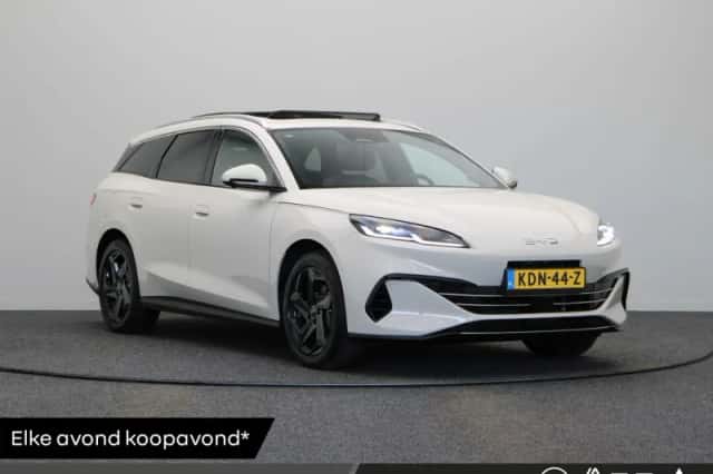 BYD Seal (2026) thumbnail 1