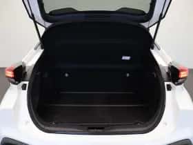Toyota C-HR (2025) thumbnail 13