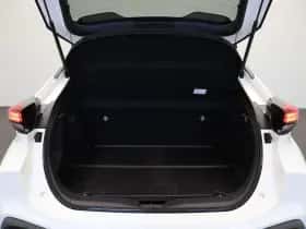 Toyota C-HR (2025) thumbnail 13