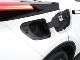 Toyota C-HR (2025) thumbnail 42