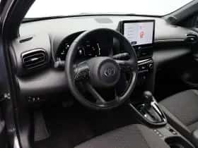 Toyota Yaris Cross (2025) thumbnail 16