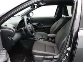 Toyota Yaris Cross (2025) thumbnail 18