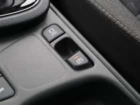 Toyota Yaris Cross (2025) thumbnail 25