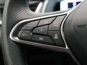 Renault Captur (2025) thumbnail 23