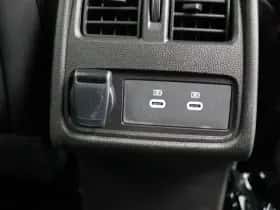 Renault Captur (2025) thumbnail 4