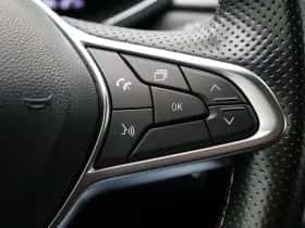 Renault Captur (2022) thumbnail 24