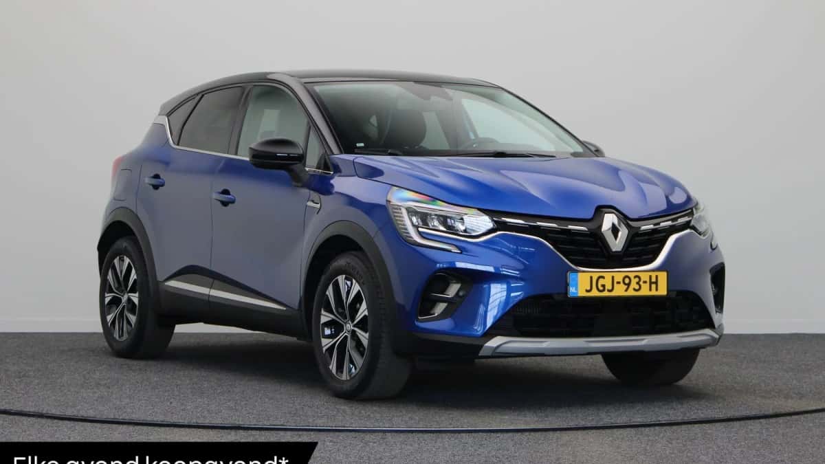 Renault Captur (2024) — foto 1