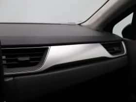 Renault Captur (2024) thumbnail 37