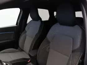 Renault Captur (2025) thumbnail 37