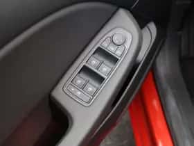 Renault Clio (2022) thumbnail 17