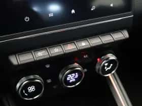 Renault Clio (2022) thumbnail 30