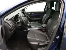 Renault Mégane (2019) thumbnail 19