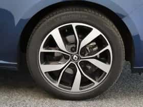 Renault Mégane (2019) thumbnail 42