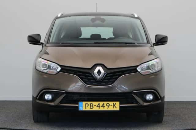 Renault Grand Scénic (2017) thumbnail 6