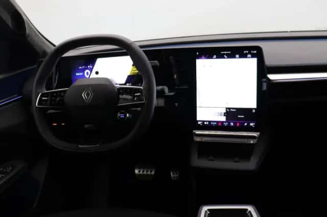 Renault Scénic (2025) thumbnail 6
