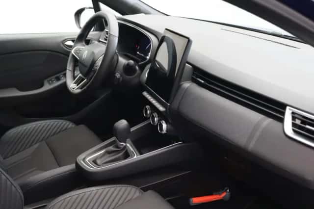 Renault Clio (2025) thumbnail 5