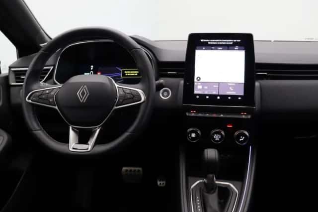 Renault Clio (2025) thumbnail 4