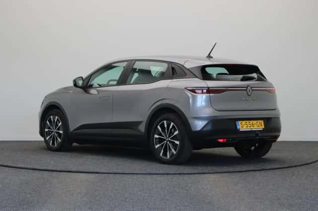 Renault Mégane E-Tech (2023) thumbnail 2