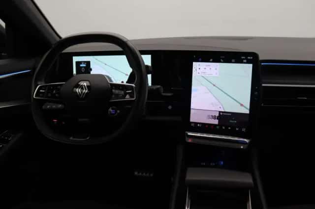 Renault Austral (2024) thumbnail 5