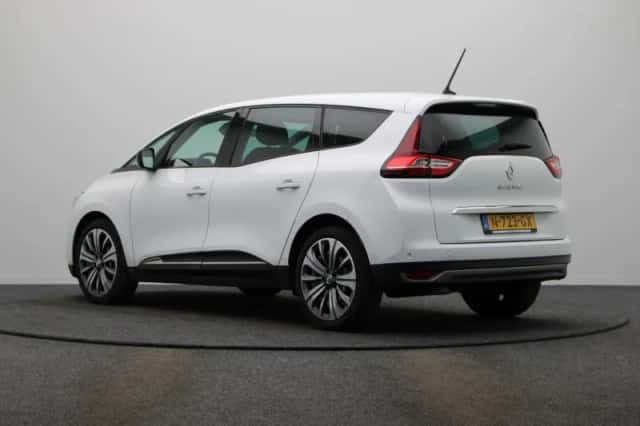Renault Grand Scénic (2021) thumbnail 2