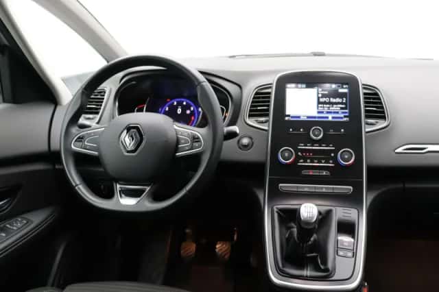 Renault Grand Scénic (2021) thumbnail 5