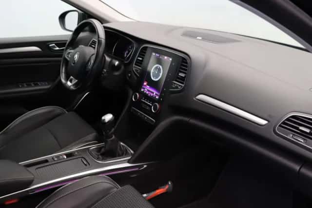 Renault Mégane (2020) thumbnail 5