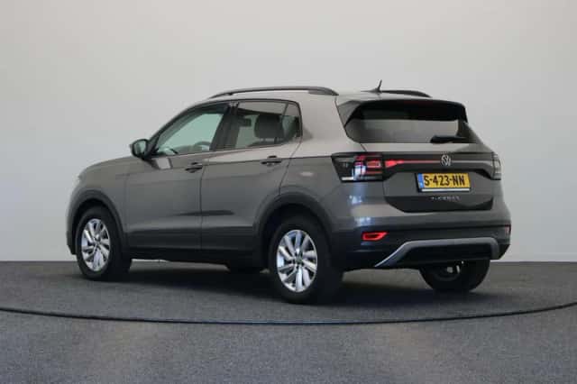 Volkswagen T-Cross (2021) thumbnail 2