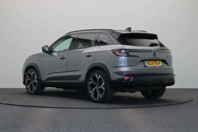 Renault Austral (2025) thumbnail 2