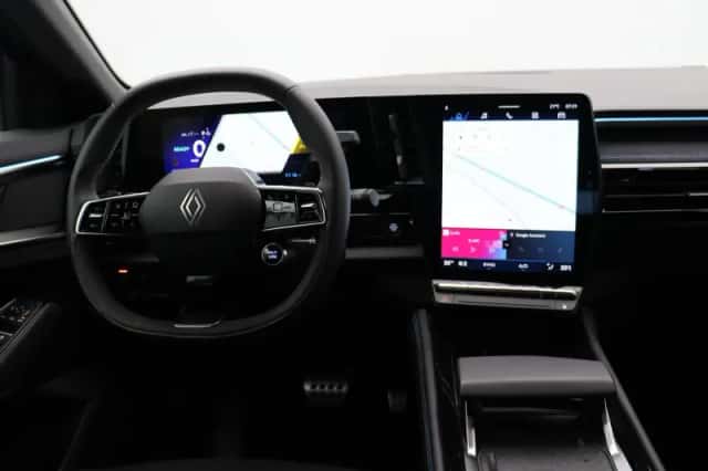 Renault Austral (2025) thumbnail 5