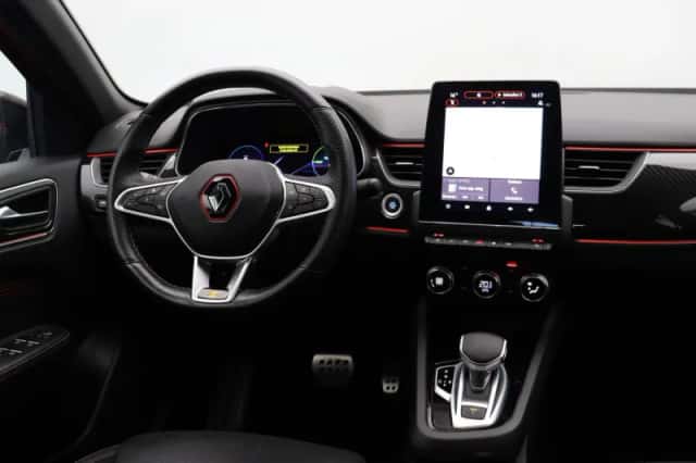 Renault Arkana (2023) thumbnail 5