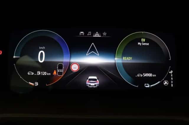 Renault Captur (2024) thumbnail 6