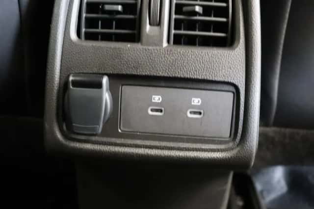 Renault Captur (2025) thumbnail 4