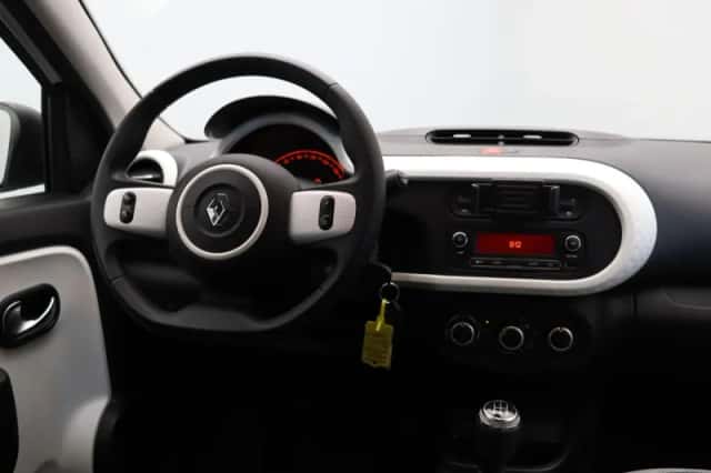 Renault Twingo (2021) thumbnail 4