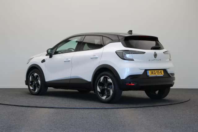 Renault Captur (2025) thumbnail 2