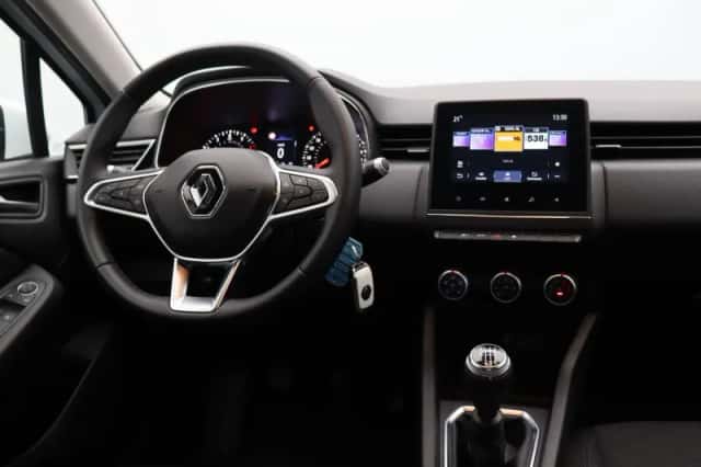 Renault Clio (2021) thumbnail 4