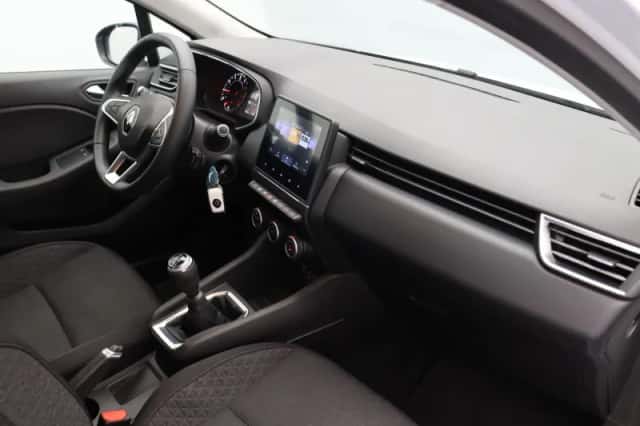 Renault Clio (2021) thumbnail 5