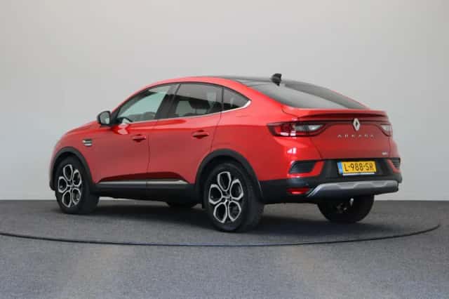 Renault Arkana (2021) thumbnail 2