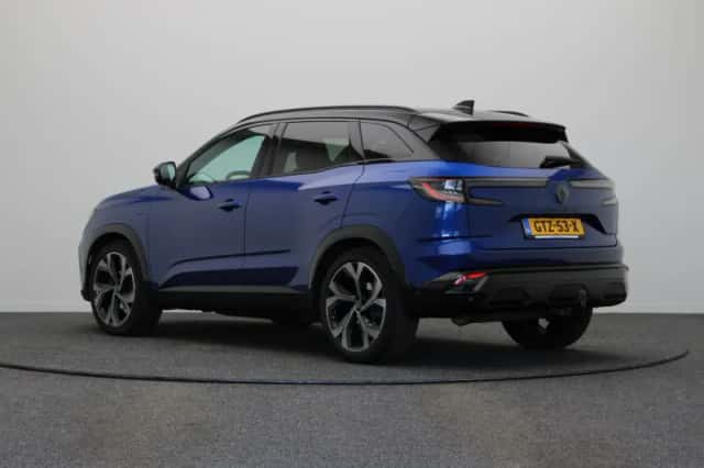 Renault Austral (2024) thumbnail 2