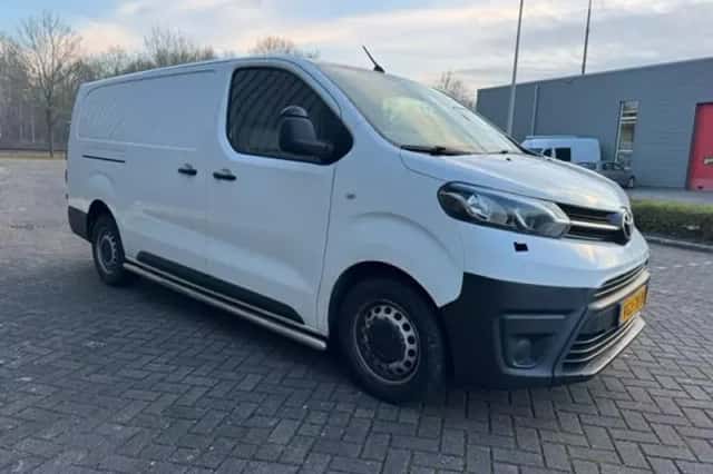 Toyota Proace (2020) thumbnail 3