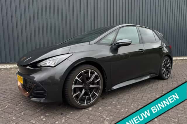 CUPRA Born (2022) thumbnail 1
