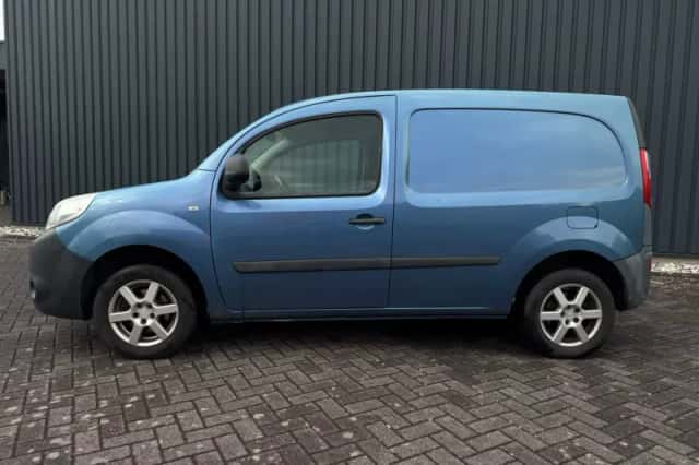Renault Kangoo (2014) thumbnail 2