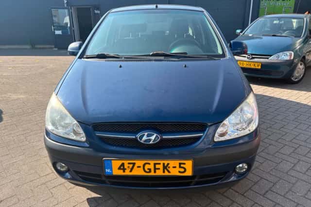 Hyundai Getz (2008) thumbnail 2