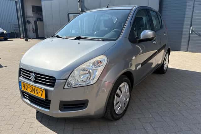 Suzuki Splash (2011) thumbnail 2