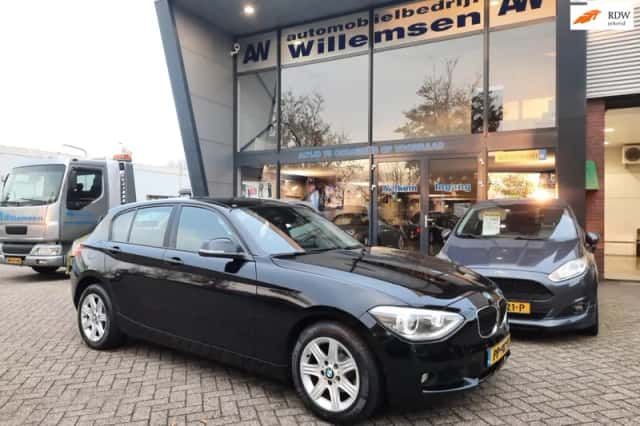 BMW 1-Serie (2012) thumbnail 2