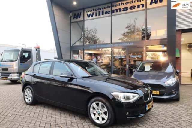 BMW 1-Serie (2012) thumbnail 2