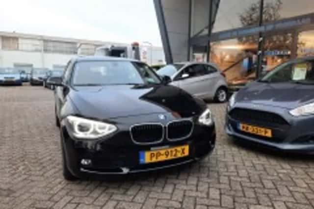 BMW 1-Serie (2012) thumbnail 6