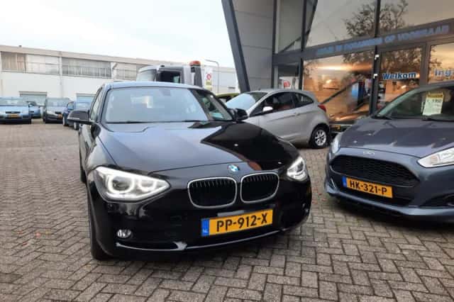 BMW 1-Serie (2012) thumbnail 6